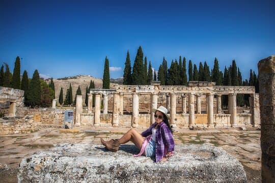 Diamonds of Turkey – 4 Days Travel to Pamukkale, Ephesus, Kusadasi, Cappadocia